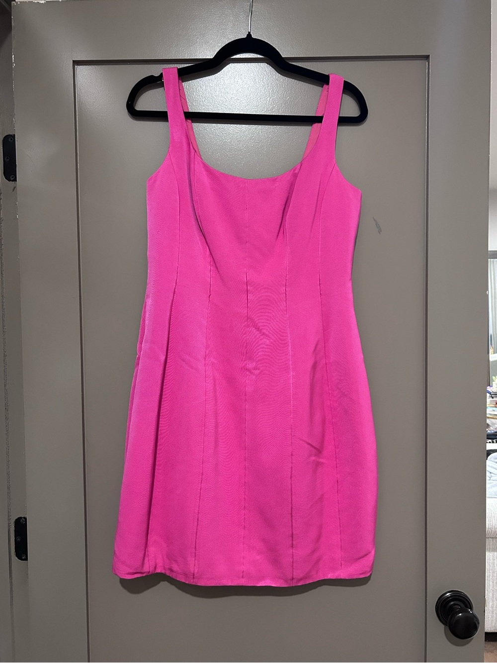 Carmen Marc Valvo hot pink dress